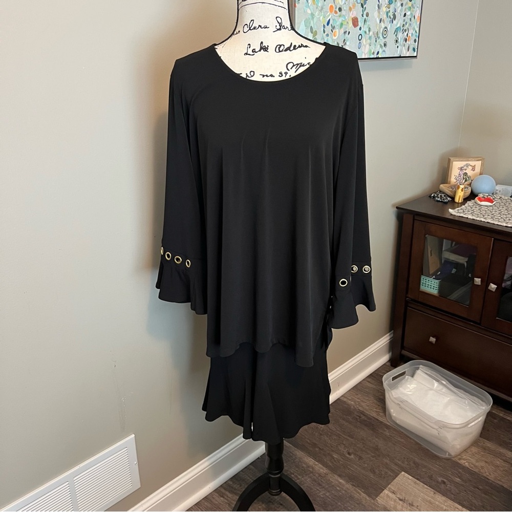 Susan Graver QVC 2 pc trumpet skirt and grommet sleeve top black jersey flowing
